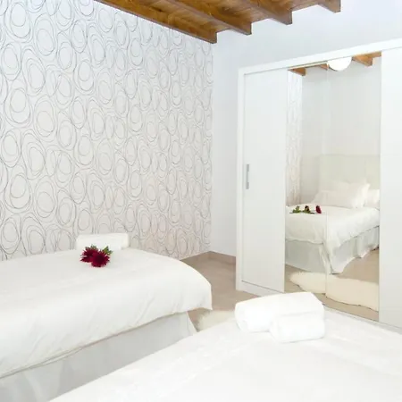 Elegant With Private Pool In Mancha Blanca וילה Tinguaton